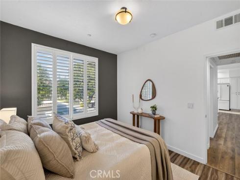 2212  Crescent Oak  , Irvine, CA