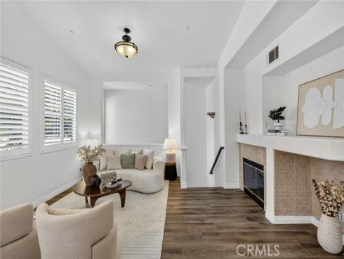 2212  Crescent Oak  , Irvine, CA