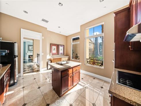 2250  Watermarke  , Irvine, CA