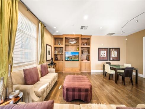 2250  Watermarke  , Irvine, CA