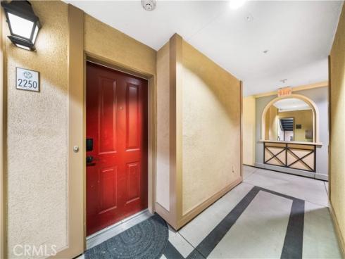 2250  Watermarke  , Irvine, CA