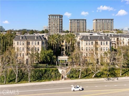 2250  Watermarke  , Irvine, CA