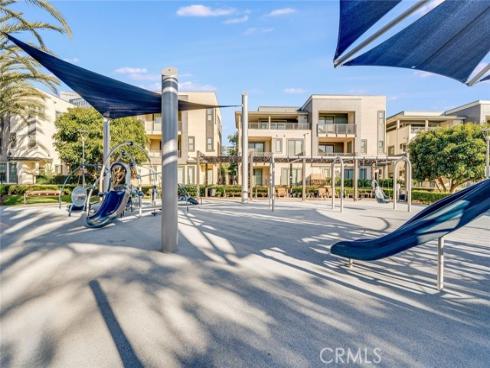 507 Rockefeller , Irvine, CA