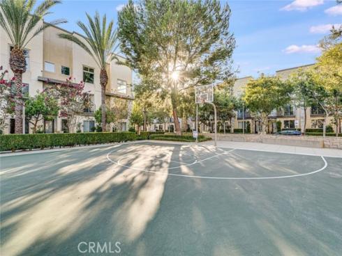 507 Rockefeller , Irvine, CA