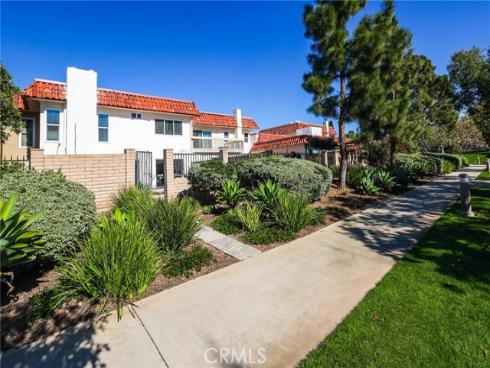 26  Palmento Way  , Irvine, CA