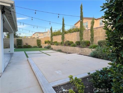 106 Aims , Irvine, CA