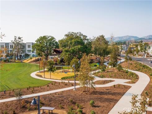 106 Aims , Irvine, CA