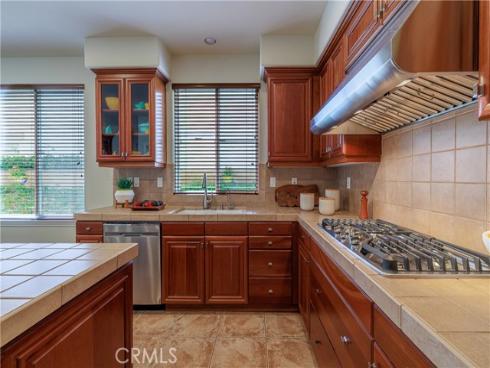 22 Modesto , Irvine, CA