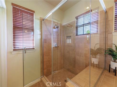 22 Modesto , Irvine, CA