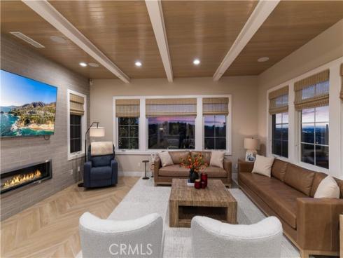 100  Boulder Pass  , Irvine, CA