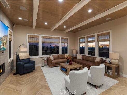 100  Boulder Pass  , Irvine, CA