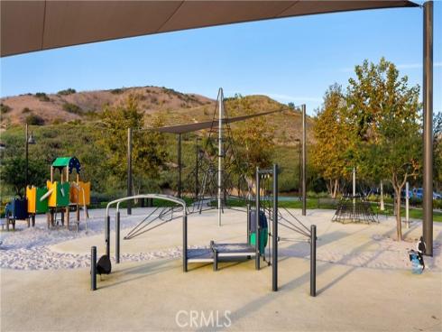 343  Paradiso  , Irvine, CA