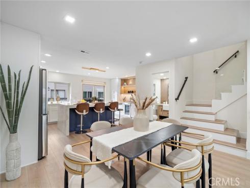 10 Starfall 11 , Irvine, CA