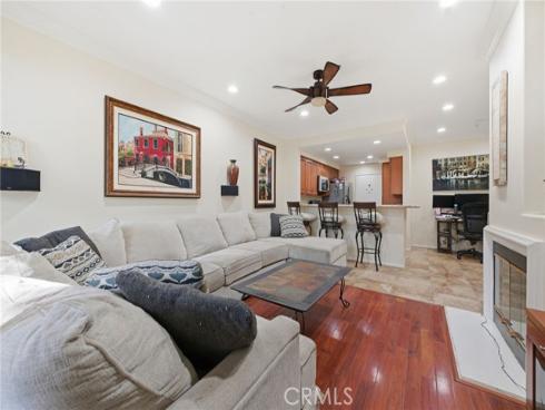 902  Solvay Aisle  , Irvine, CA