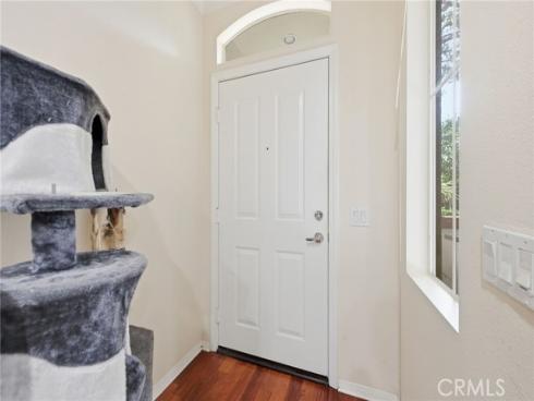 902  Solvay Aisle  , Irvine, CA