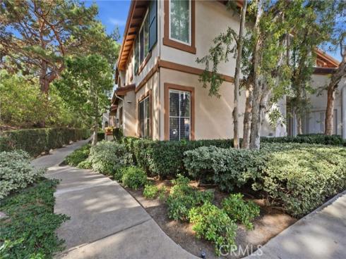 902  Solvay Aisle  , Irvine, CA