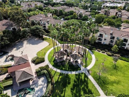 902  Solvay Aisle  , Irvine, CA