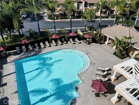 902  Solvay Aisle  , Irvine, CA