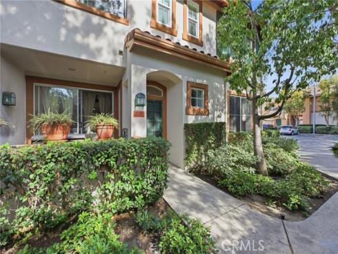 902  Solvay Aisle  , Irvine, CA