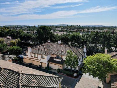 902  Solvay Aisle  , Irvine, CA