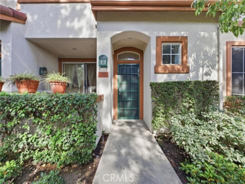 902  Solvay Aisle  , Irvine, CA