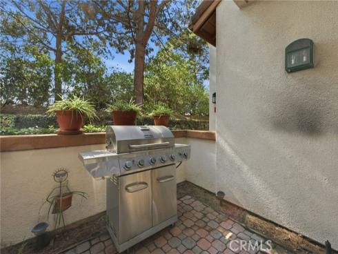 902  Solvay Aisle  , Irvine, CA