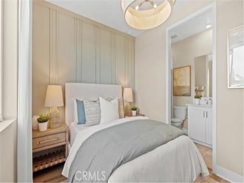 908  Chinon  , Irvine, CA