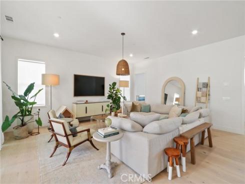 66  Chasma  , Irvine, CA