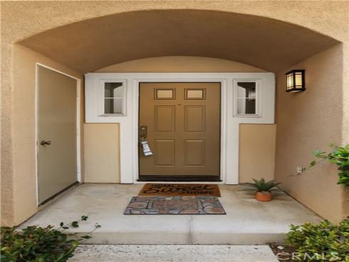 33 Visalia , Irvine, CA