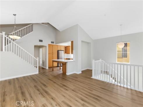 33 Visalia , Irvine, CA