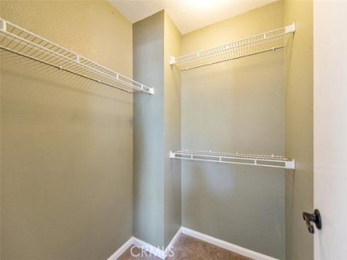 144  Agostino  , Irvine, CA