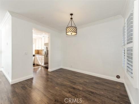 144  Agostino  , Irvine, CA