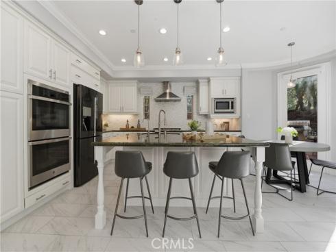 42 Arcade , Irvine, CA