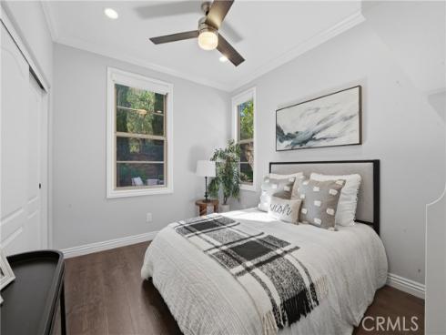 42 Arcade , Irvine, CA