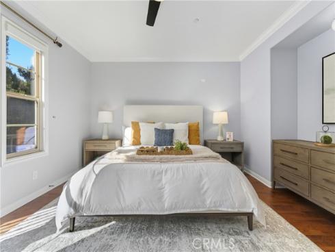 42 Arcade , Irvine, CA