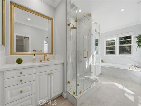 42 Arcade , Irvine, CA