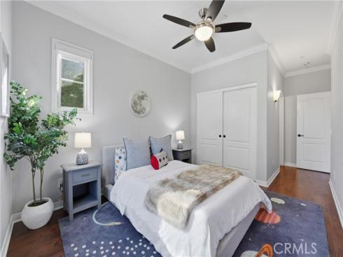 42 Arcade , Irvine, CA