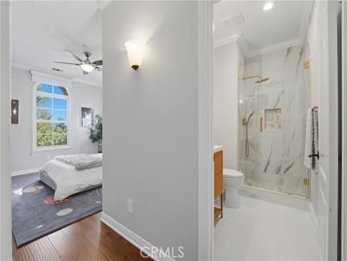 42 Arcade , Irvine, CA