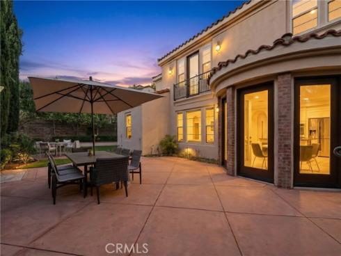 42 Arcade , Irvine, CA