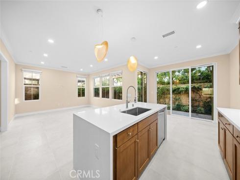 143 Rodeo , Irvine, CA