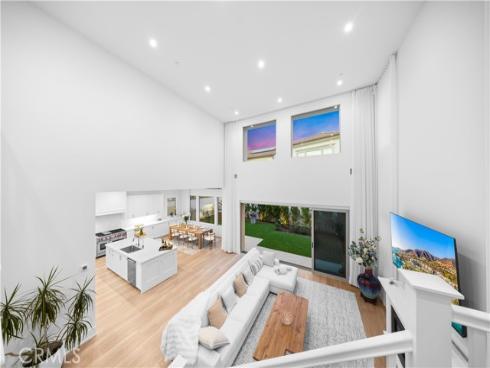 111 Orbit , Irvine, CA