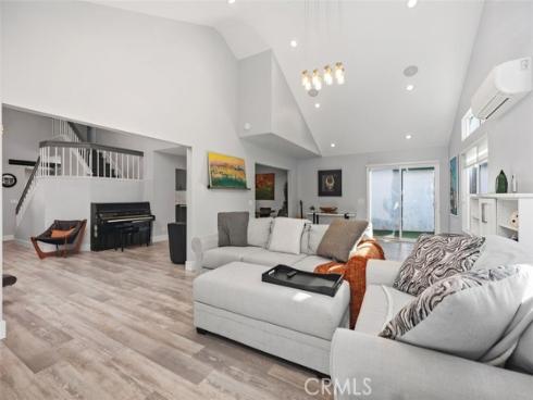 9  Flaxwood  , Irvine, CA