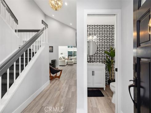 9  Flaxwood  , Irvine, CA