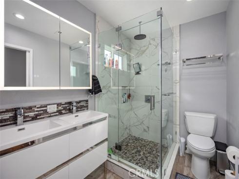 9  Flaxwood  , Irvine, CA