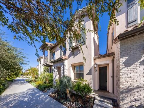 126  Sunnyside  , Irvine, CA