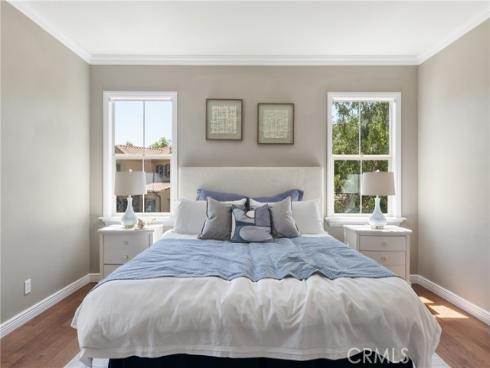 42  Land Grant  , Irvine, CA