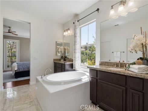 42  Land Grant  , Irvine, CA