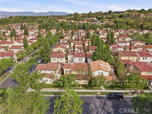 117  White Flower  , Irvine, CA