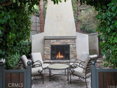 79  Canyoncrest  , Irvine, CA