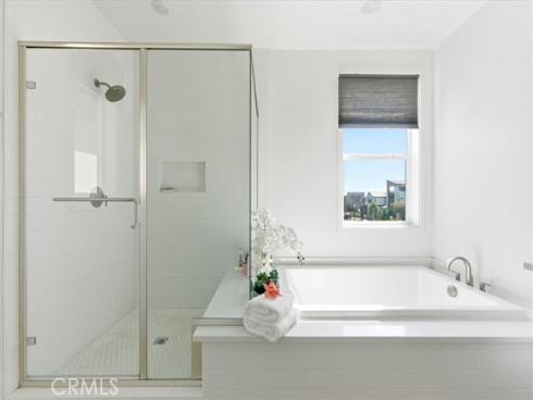 188  Merit  , Irvine, CA